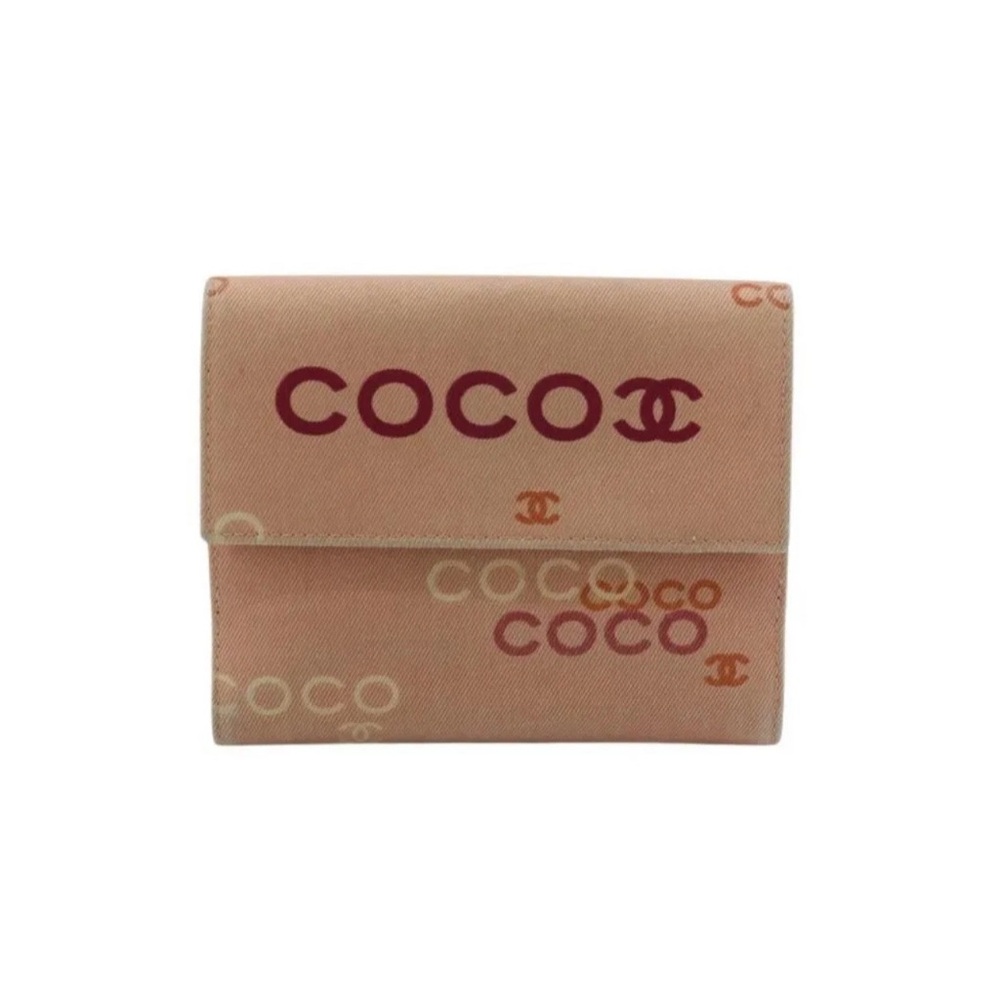 Coco Chanel Pink Women's wallet